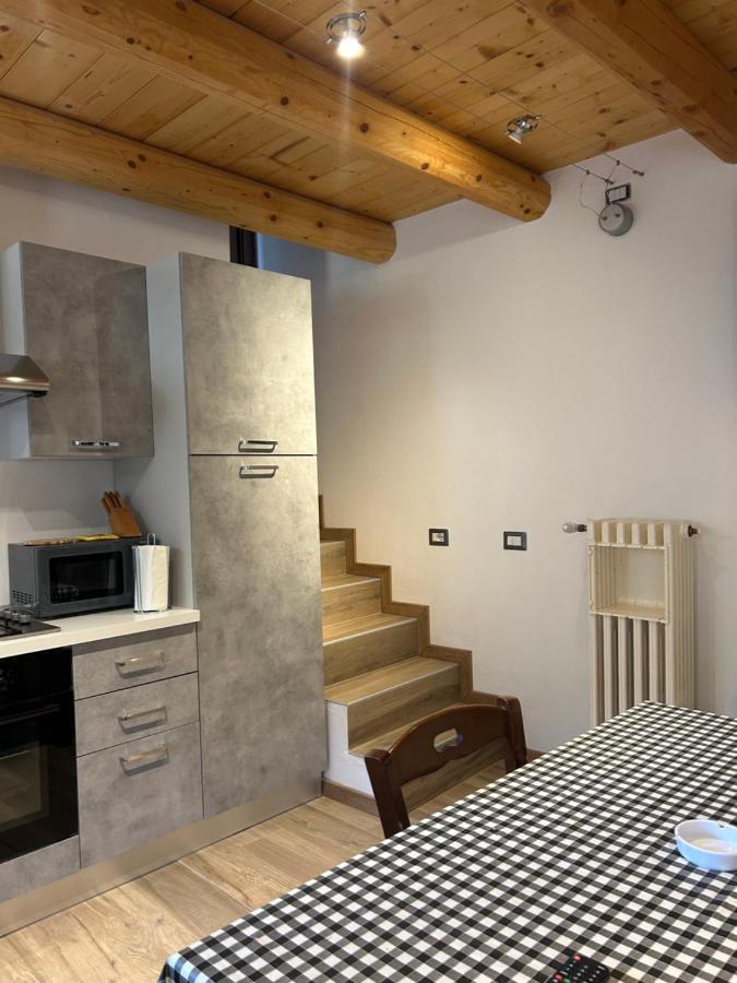 Casa Malva Appartamento Marisa Ed Appartamento Bouganville Cossogno Ngoại thất bức ảnh